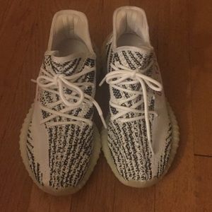 Zebra yeezy adidas sneakers